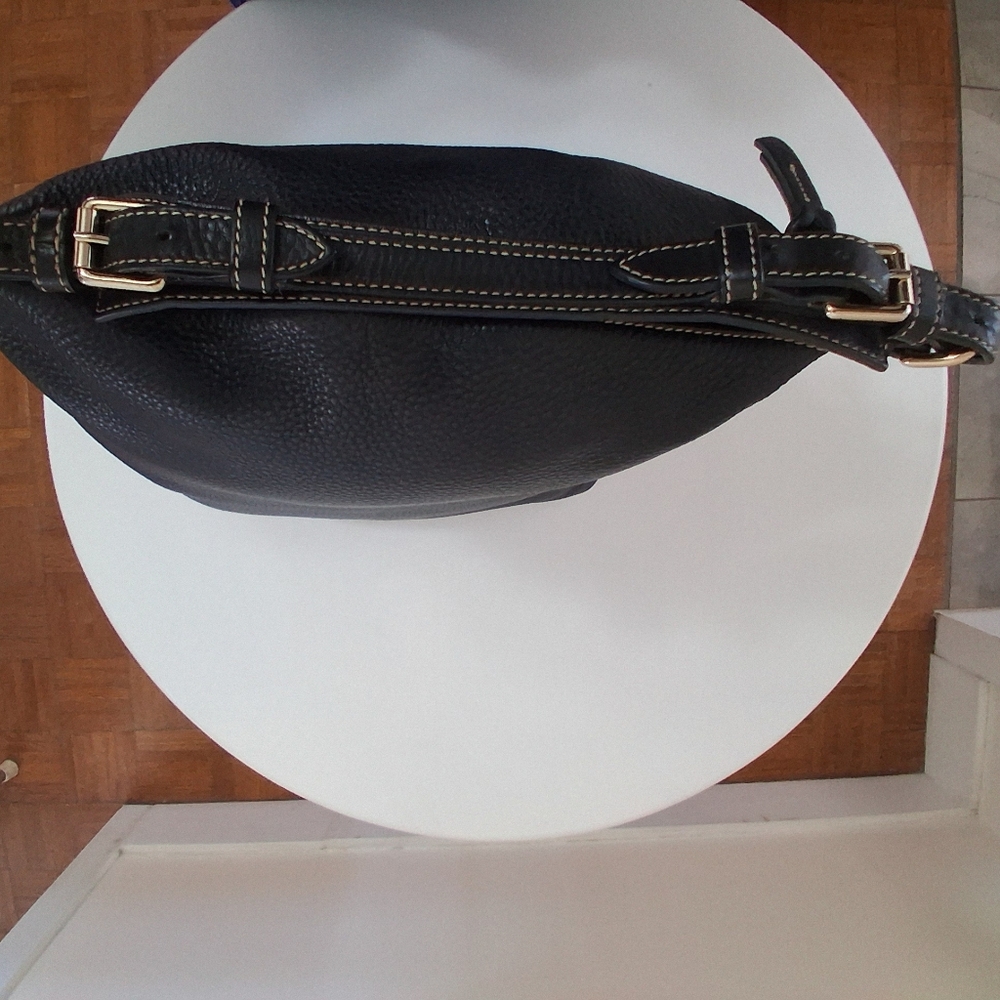 Dooney & Bourke Black Pebbled Leather Shoulder Bag - Picture 6 of 16